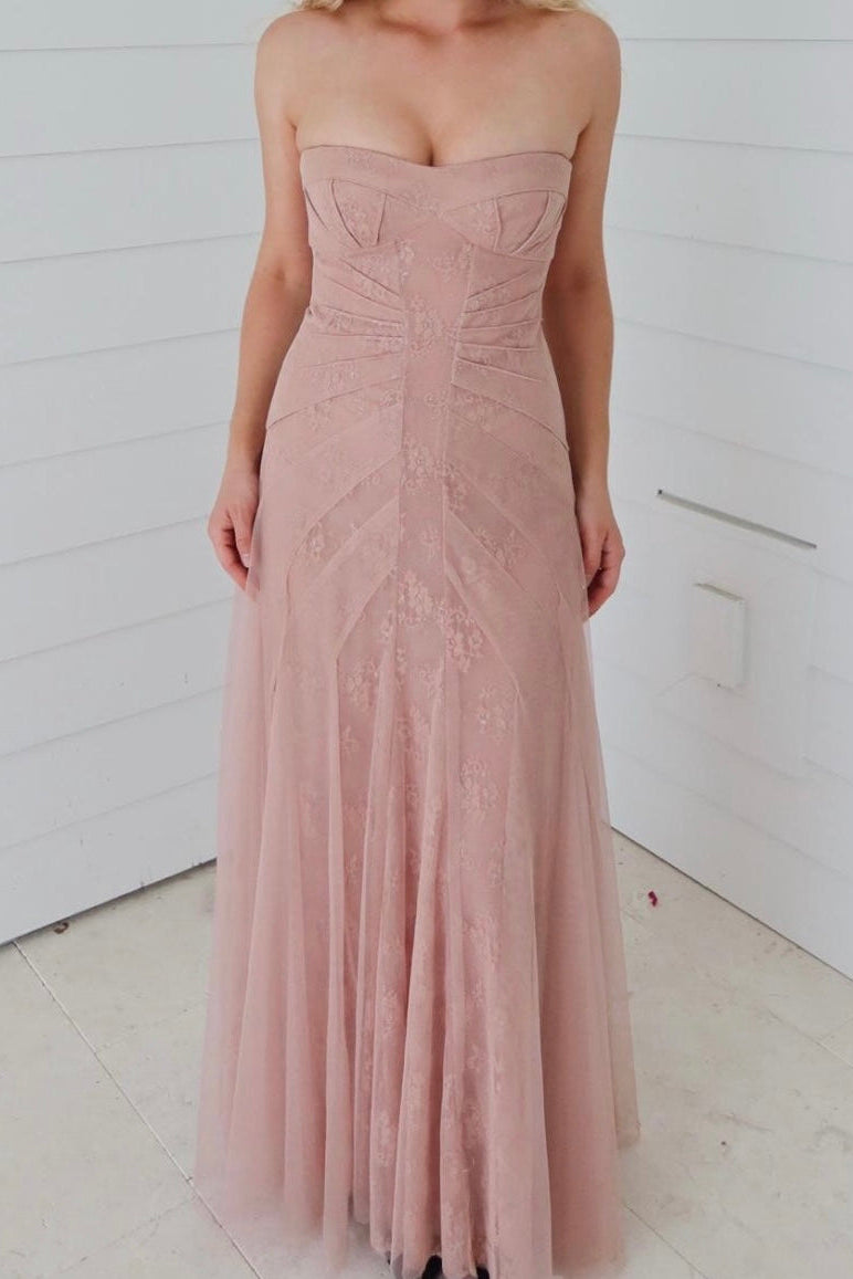 Moriza Gown